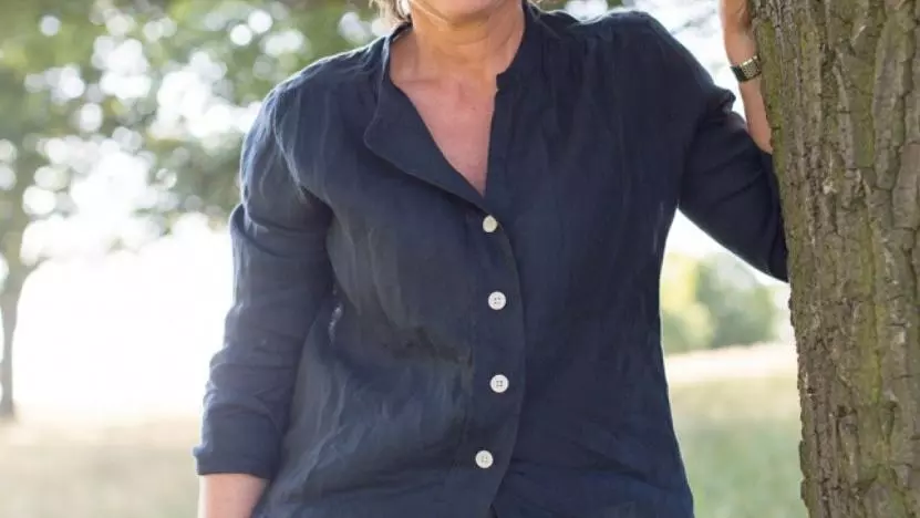 jeanette winterson to deliver 2022 upton lecture at hmc may