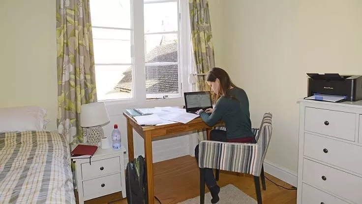 accom mette small