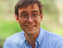 Headshot of Felix Globitza
