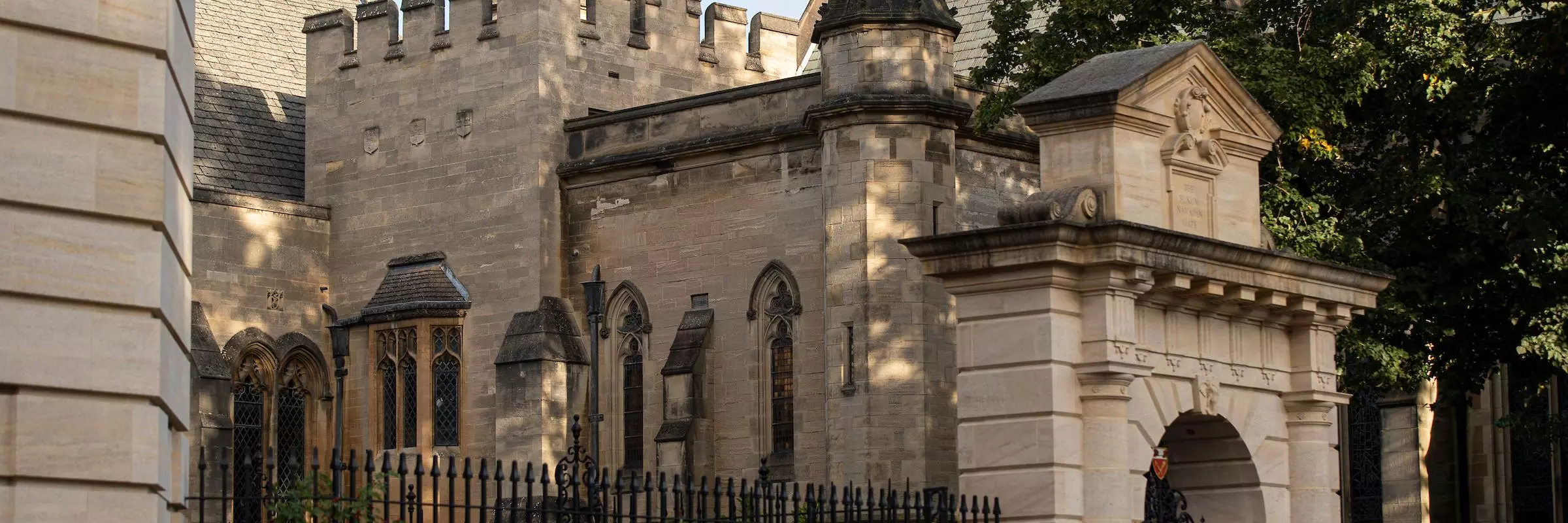 Exterior image of Harris Manchester College